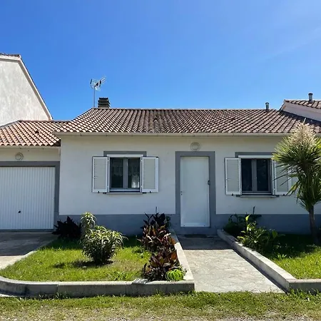 House For 6 People In Lucia Di Moriani Holiday home